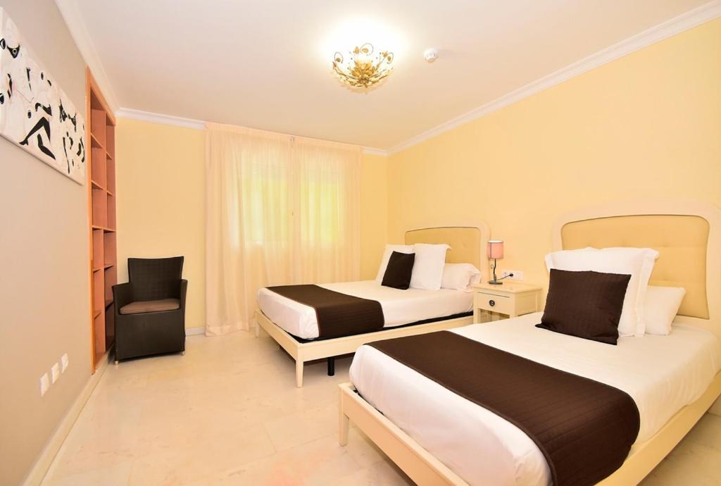 Aparthotel Ola Blanca Cala de Finestrat Pokoj fotografie