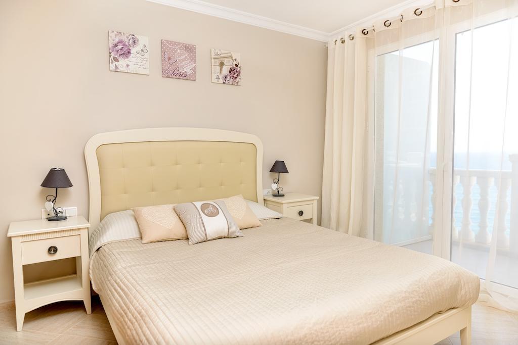 Aparthotel Ola Blanca Cala de Finestrat Pokoj fotografie
